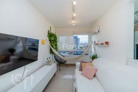 Apartamento com 2 Quartos à venda, 62m² no Cidade Baixa, Porto Alegre