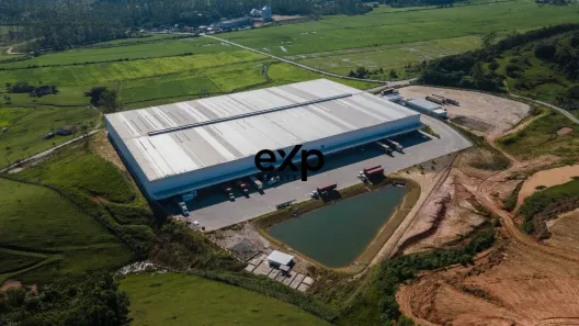 Galpão/Depósito/Armazém para alugar, 1500m² no Brilhante I, Itajaí