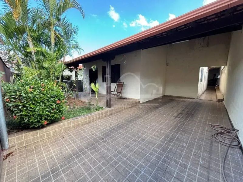 Casa com 3 quartos — Santa Amélia, Belo Horizonte
