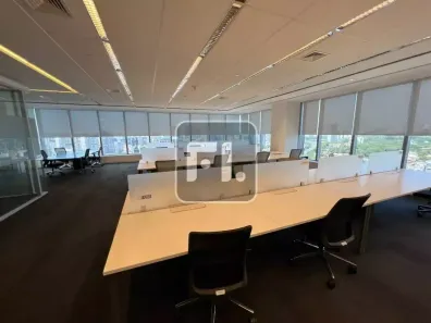 Sala Comercial para venda ou aluguel, 915m² no Vila São Francisco (Zona Sul), São Paulo