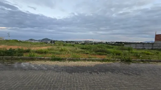 Lote/Terreno à venda, 250m² no Tucum, Cariacica