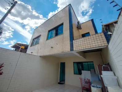 Casa com 3 Quartos à venda, 98m² no Sapucaia II, Contagem