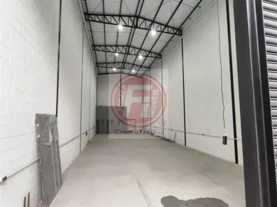 Galpão/Depósito/Armazém para alugar, 300m² no Vila Zelina, São Paulo