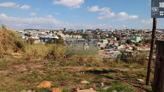 Lote/Terreno à venda, 480m² no Cabral, Contagem