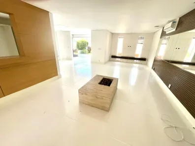 Casa de Condomínio com 3 Quartos para venda ou aluguel, 230m² no Tamboré, Santana de Parnaíba