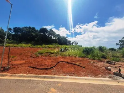 Lote/Terreno à venda, 310m² no Piracangaguá II, Taubaté