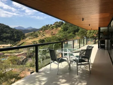 Casa com 4 Quartos à venda, 395m² no Itaipava, Petrópolis