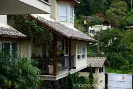 Casa com 4 Quartos à venda, 350m² no Independência, Petrópolis