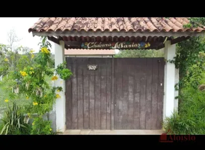 Fazenda/Sítio com 3 Quartos à venda, 1469m² no Barreiro, Taubaté