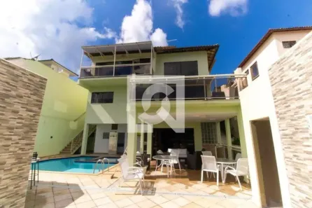 Casa com 5 Quartos à venda, 296m² no Camboinhas, Niterói