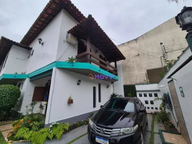Casa de Condomínio com 2 Quartos à venda, 82m² no Itaipu, Niterói