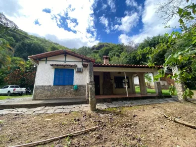 Fazenda/Sítio com 2 Quartos à venda, 10m² no , Areal