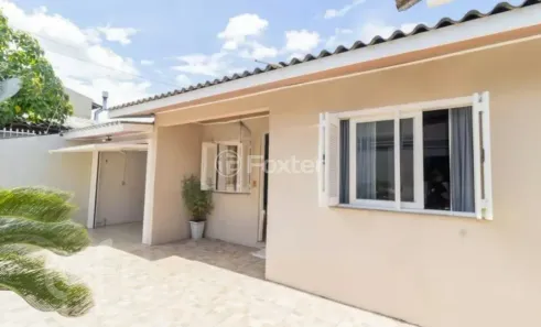 Casa com 3 Quartos à venda, 200m² no Niterói, Canoas