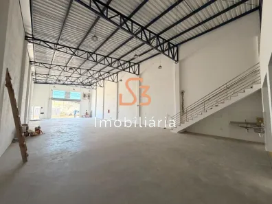 Galpão/Depósito/Armazém para alugar, 355m² no Santa Mônica, Uberlândia