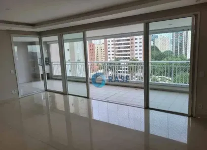 Apartamento com 4 Quartos à venda, 177m² no Jardim Monte Kemel, São Paulo