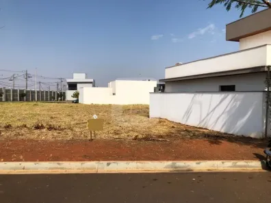 Lote/Terreno à venda, 327m² no Grand Ville, Uberlândia