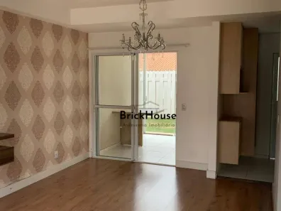 Casa de Condomínio com 2 Quartos para venda ou aluguel, 84m² no Taboão, São Roque