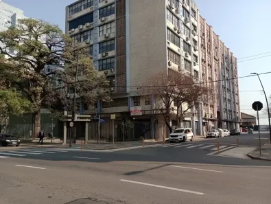 Sala Comercial para alugar, 89m² no Centro Histórico, Porto Alegre