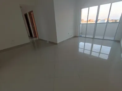 Apartamento com 2 Quartos para alugar, 65m² no Riviera Fluminense, Macaé