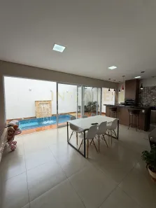 Sobrado com 3 Quartos à venda, 160m² no Vila do Golf, Ribeirão Preto