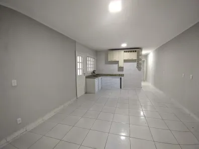Casa com 2 Quartos à venda, 79m² no Chácara Glória, Itanhaém