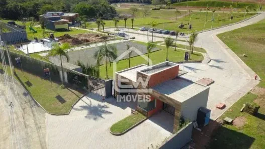 Lote/Terreno à venda, 600m² no Centro, Camboriú