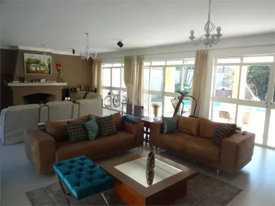 Casa com 5 Quartos à venda, 470m² no Vila Oliveira, Mogi das Cruzes