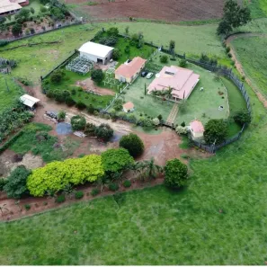 Fazenda/Sítio com 3 Quartos à venda, 400m² no A Definir, Paraisópolis