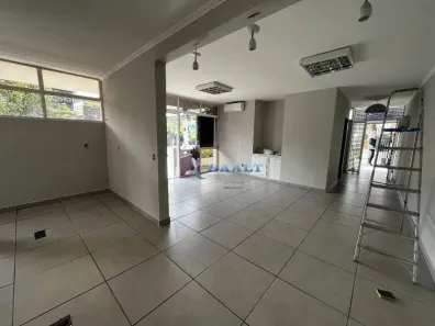 Imóvel Comercial com 5 Quartos à venda, 200m² no Jardim Brasil, Jundiaí