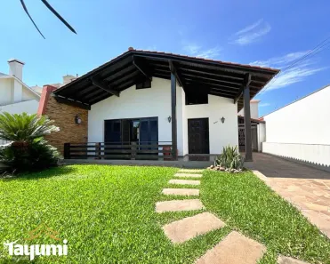 Casa com 3 Quartos à venda, 275m² no Santo Inácio, Santa Cruz do Sul