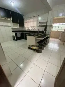 Sobrado com 3 Quartos à venda, 220m² no Recreio da Borda do Campo, Santo André