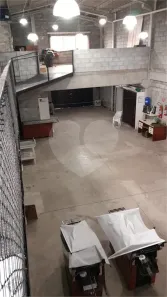 Galpão/Depósito/Armazém à venda, 300m² no Jardim Três Marias, Taboão da Serra