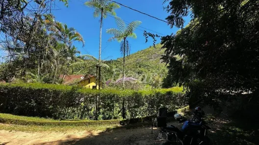 Lote/Terreno à venda, 490m² no Três Córregos, Teresópolis