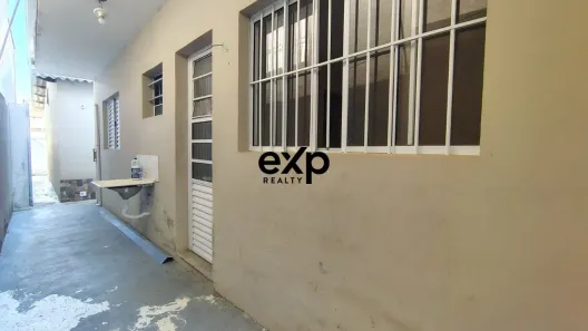 Casa com 2 Quartos para alugar, 50m² no Loteamento Residencial Água Nova, Valinhos