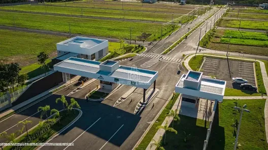 Lote/Terreno à venda, 300m² no Condomínio Belvedere II, Cuiabá