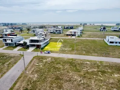 Lote/Terreno à venda, 310m² no Curumim, Capão da Canoa
