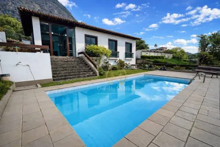 Casa com 4 Quartos à venda, 350m² no Quitandinha, Petrópolis