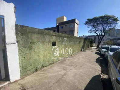 Lote/Terreno à venda, 679m² no Estoril, Belo Horizonte