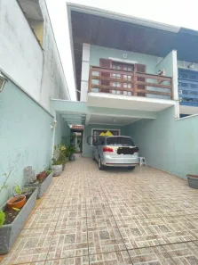 Sobrado com 3 Quartos à venda, 144m² no Jardim Sabará, São Paulo