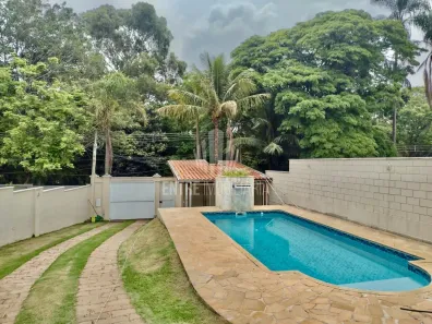 Casa de Condomínio com 3 Quartos para alugar, 266m² no Parque Xangrilá, Campinas