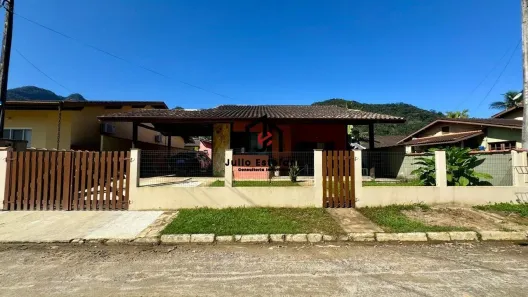 Casa de Condomínio com 3 Quartos à venda, 126m² no Horto Florestal, Ubatuba