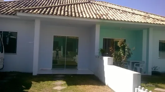 Casa de Condomínio com 2 Quartos para alugar, 72m² no Outeiro, Araruama