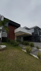 Casa de Condomínio com 3 Quartos para alugar, 150m² no Jardins Bolonha, Senador Canedo
