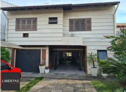 Casa com 6 Quartos à venda, 410m² no Jardim São Pedro, Porto Alegre