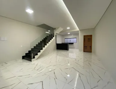 Casa com 3 Quartos à venda, 116m² no Jardim Europa, Uberlândia
