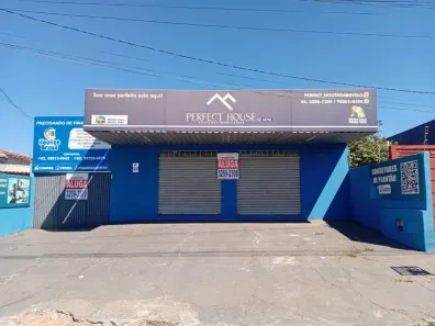 Casa com 2 Quartos para alugar, 160m² no Garavelo Residencial Park, Aparecida de Goiânia