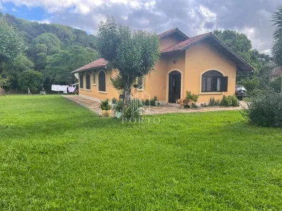 Fazenda/Sítio com 3 Quartos à venda, 180m² no Vila Seca, Caxias do Sul