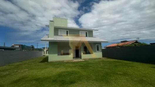 Sobrado com 3 Quartos à venda, 186m² no Campo Duna, Imbituba