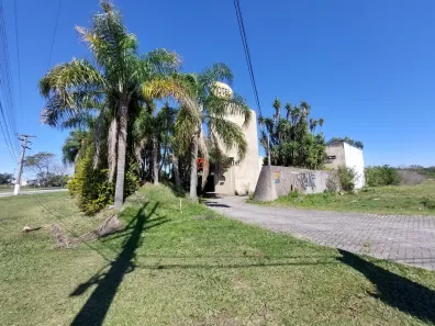 Prédio Comercial com 18 Quartos para alugar, 2000m² no Fragata, Pelotas