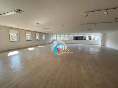 Sala Comercial para alugar, 210m² no Vila Olímpia, São Paulo
